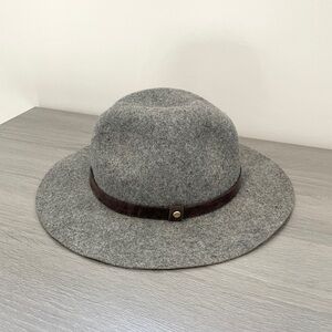 Phenix Gray 100% Wool Hat 100% Leather Trim